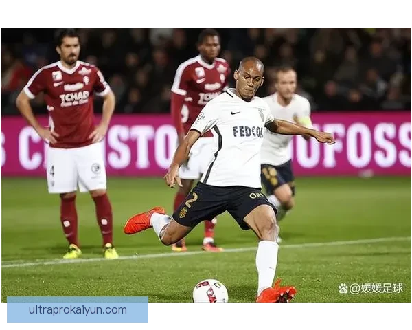 科隆定位球表现稳健，近期战术调整效果显著提升球队攻防效率。