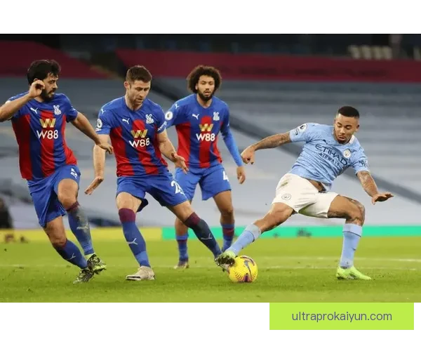 马丁内斯在阿斯顿维拉的表现稳健，竞争力增强引发关注